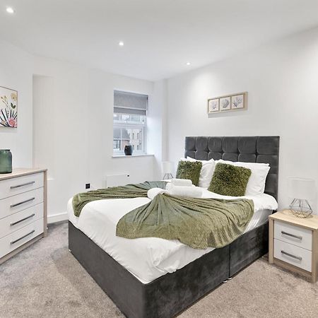 Bright And Spacious Apartment - Excellent Location Londra Esterno foto