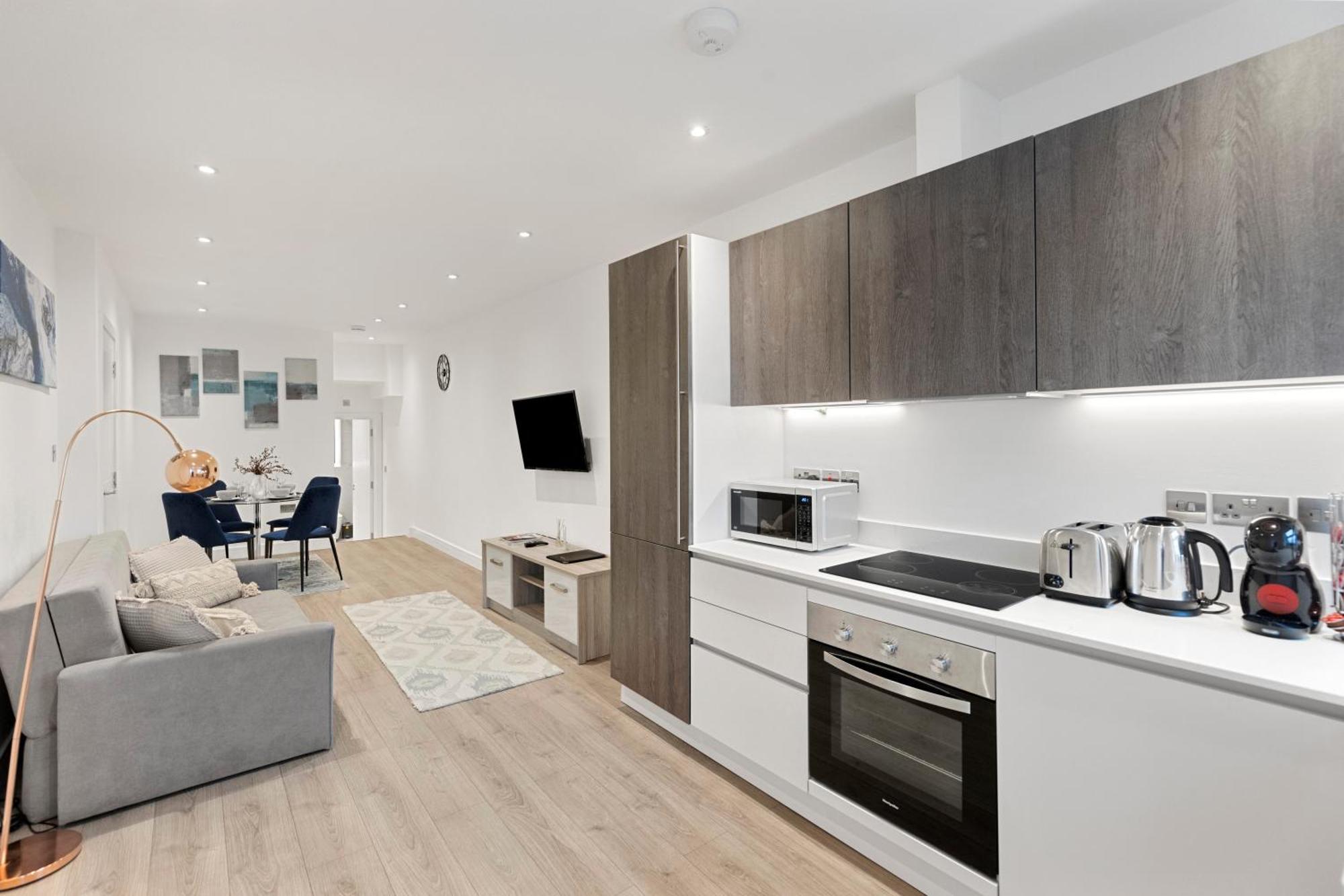 Bright And Spacious Apartment - Excellent Location Londra Esterno foto